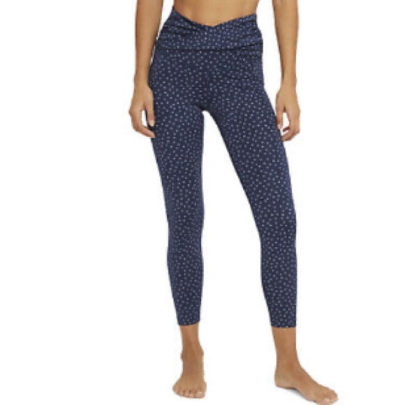 Nike Pants - NWT Nike Yoga Dot Twist Leggings